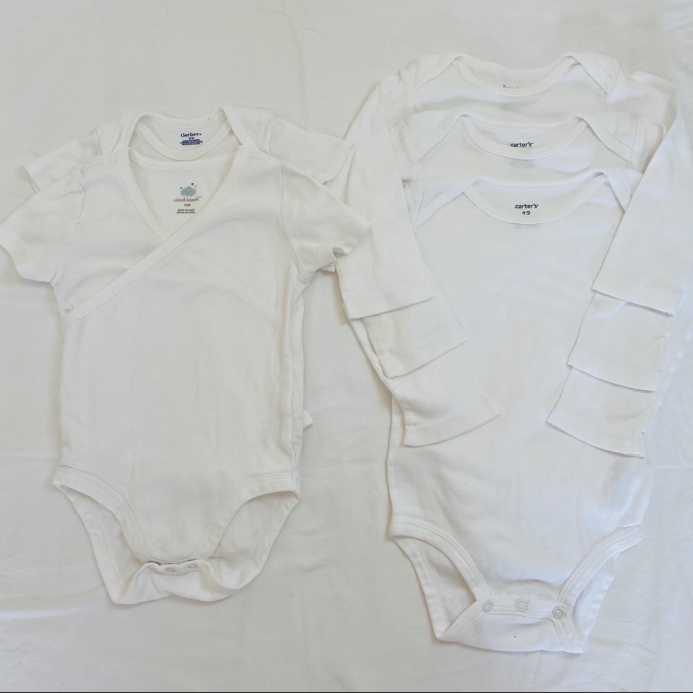 VGUC Onesie Bundle - Long & Short Sleeved 12 Month